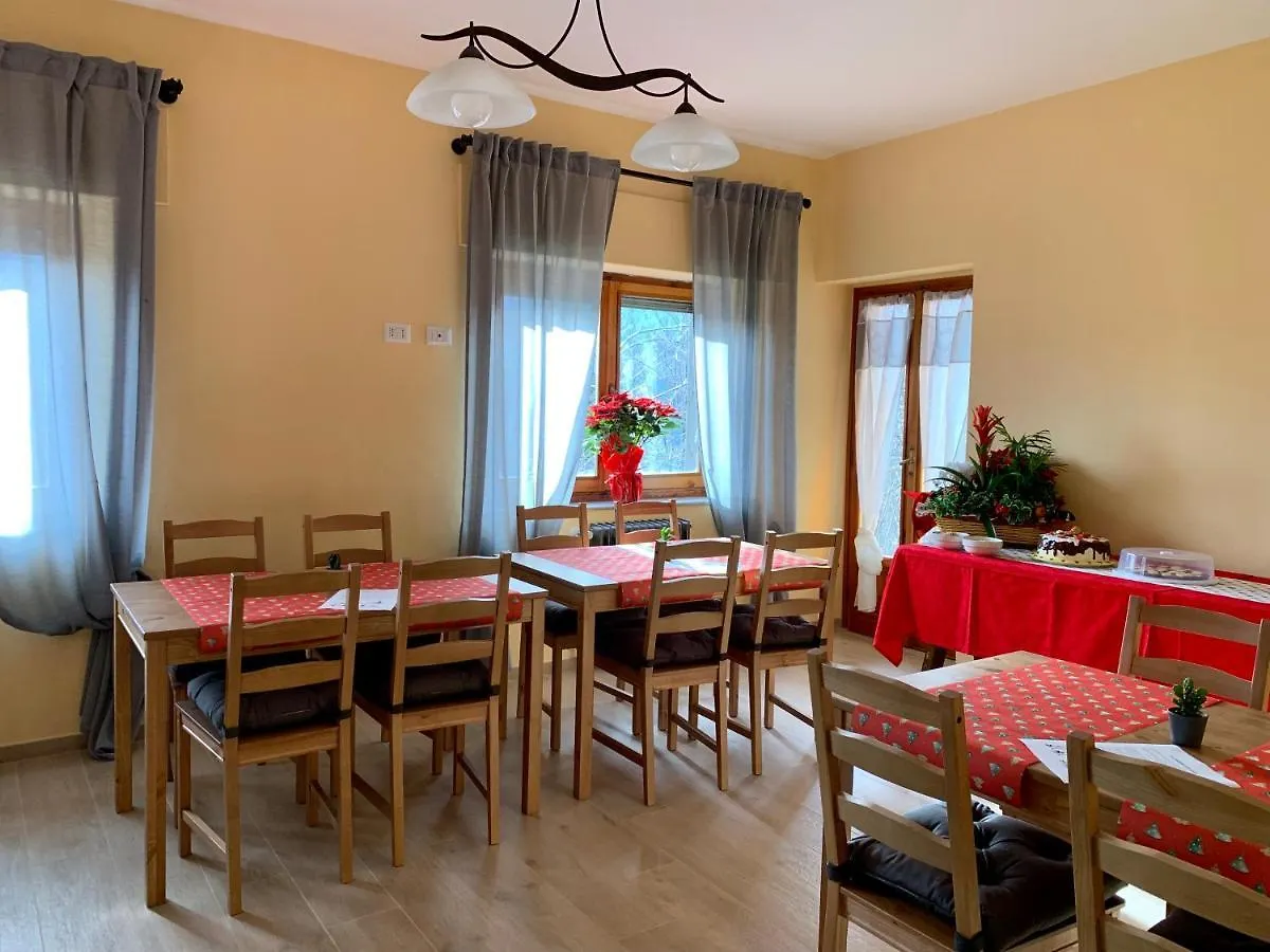 B&B Dahu Abetone Bed & Breakfast
